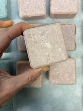 Load image into Gallery viewer, Patchouli & Rose Geranium Shampoo Bar