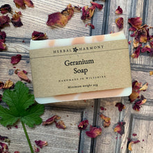 Load image into Gallery viewer, Rose & Geranium Gift Set