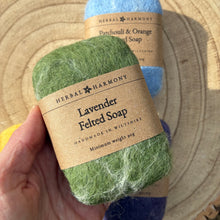 Load image into Gallery viewer, Spring Colours Felted Soap - Green
