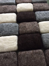 Load image into Gallery viewer, May Chang & Lemon Felted Soap - Natural Wool