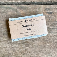 Load image into Gallery viewer, Gardeners Soap