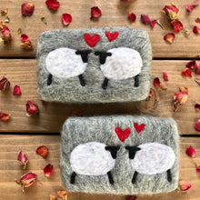 Load image into Gallery viewer, Felted double sheep with hearts
