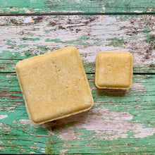 Load image into Gallery viewer, Citrus Shampoo Bar
