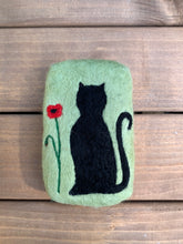 Load image into Gallery viewer, Black Cat &amp; Flower Felted Soap
