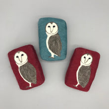 Load image into Gallery viewer, Owl Felted Soap
